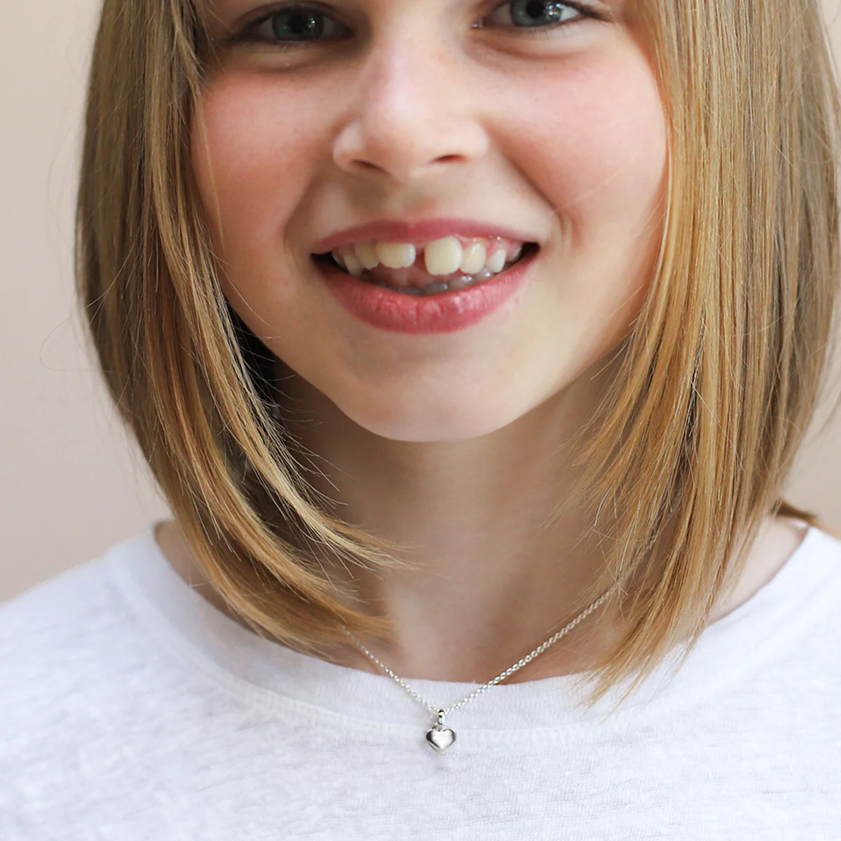 Mini Silver Heart Necklace - Image 2