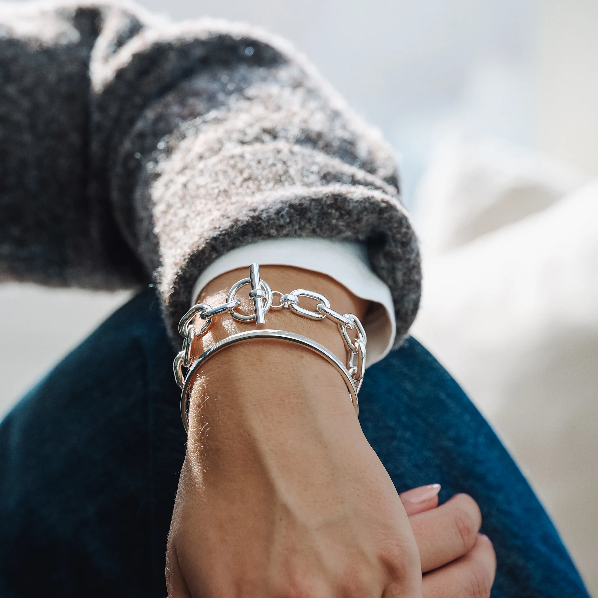 Chunky Silver T-Bar Bracelet - Image 2