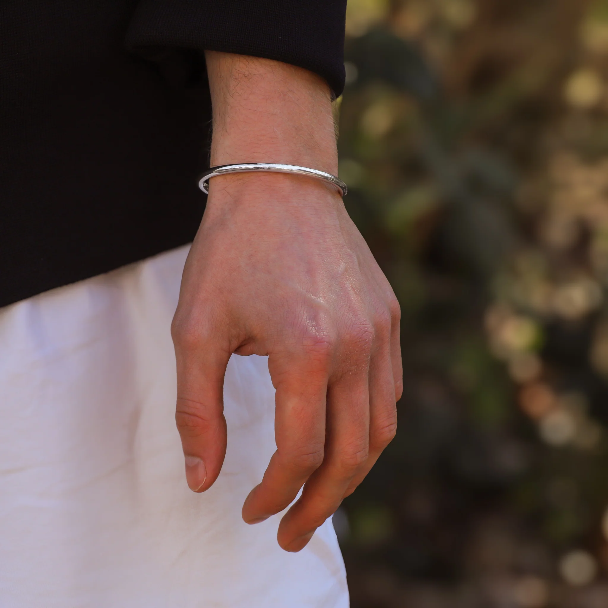 Men's Sterling Silver Open Bangle No.6 - 4mm Round - Image 3