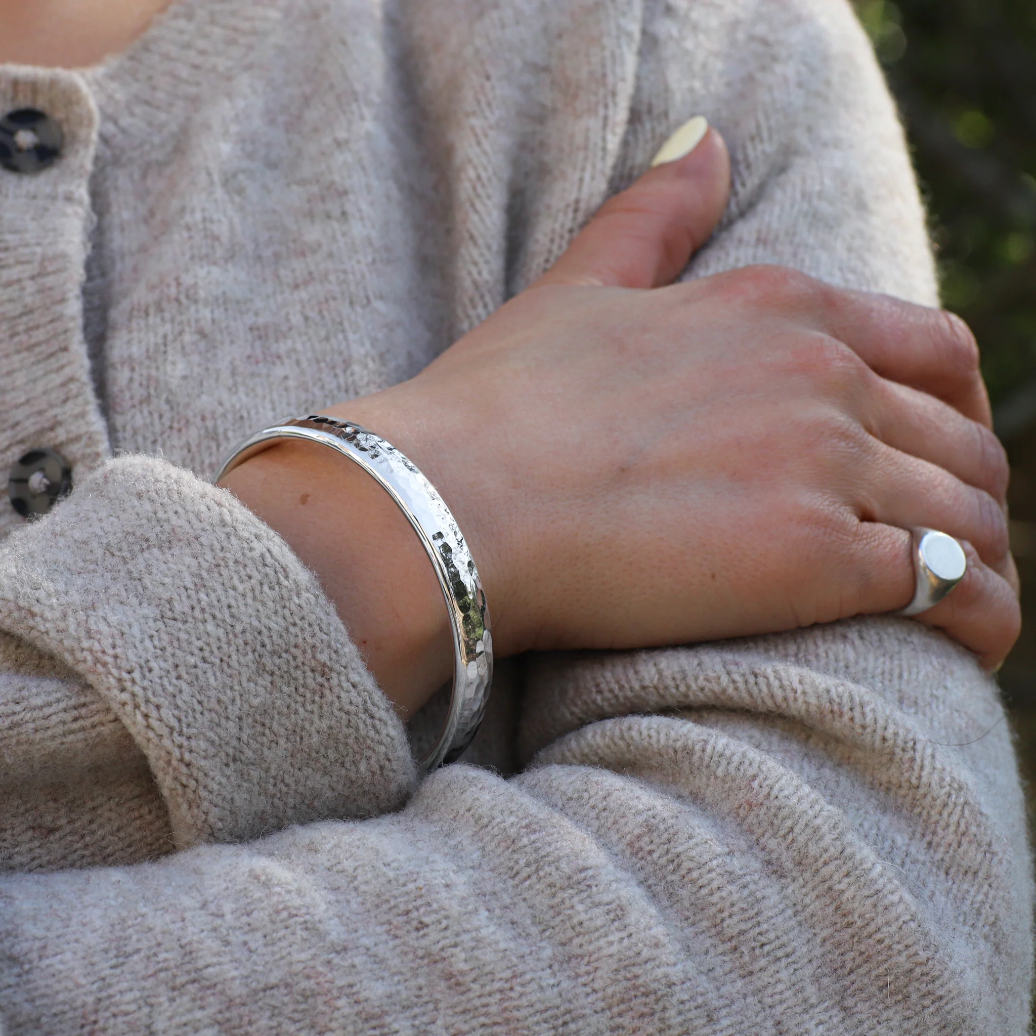 Silver Bangle No.2 - Chunky Hammered 8mm - Image 3