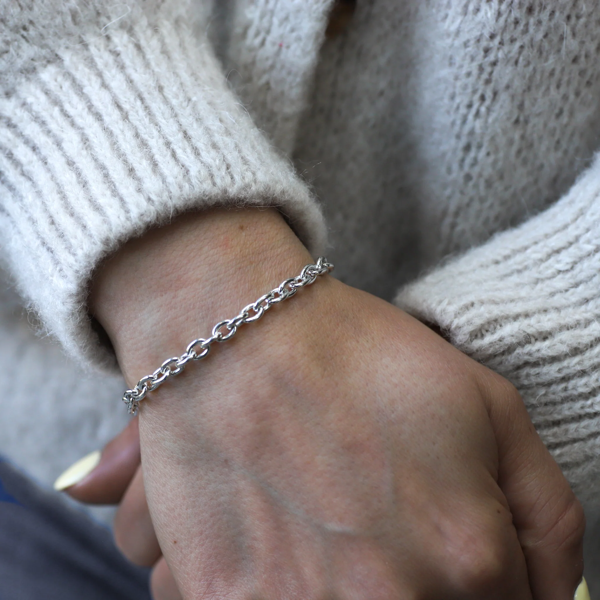 Sterling Silver T-Bar Chain Bracelet - Image 3