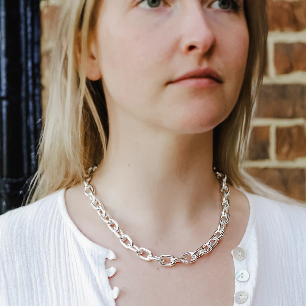 Silver Chunky T-Bar Necklace - Image 3