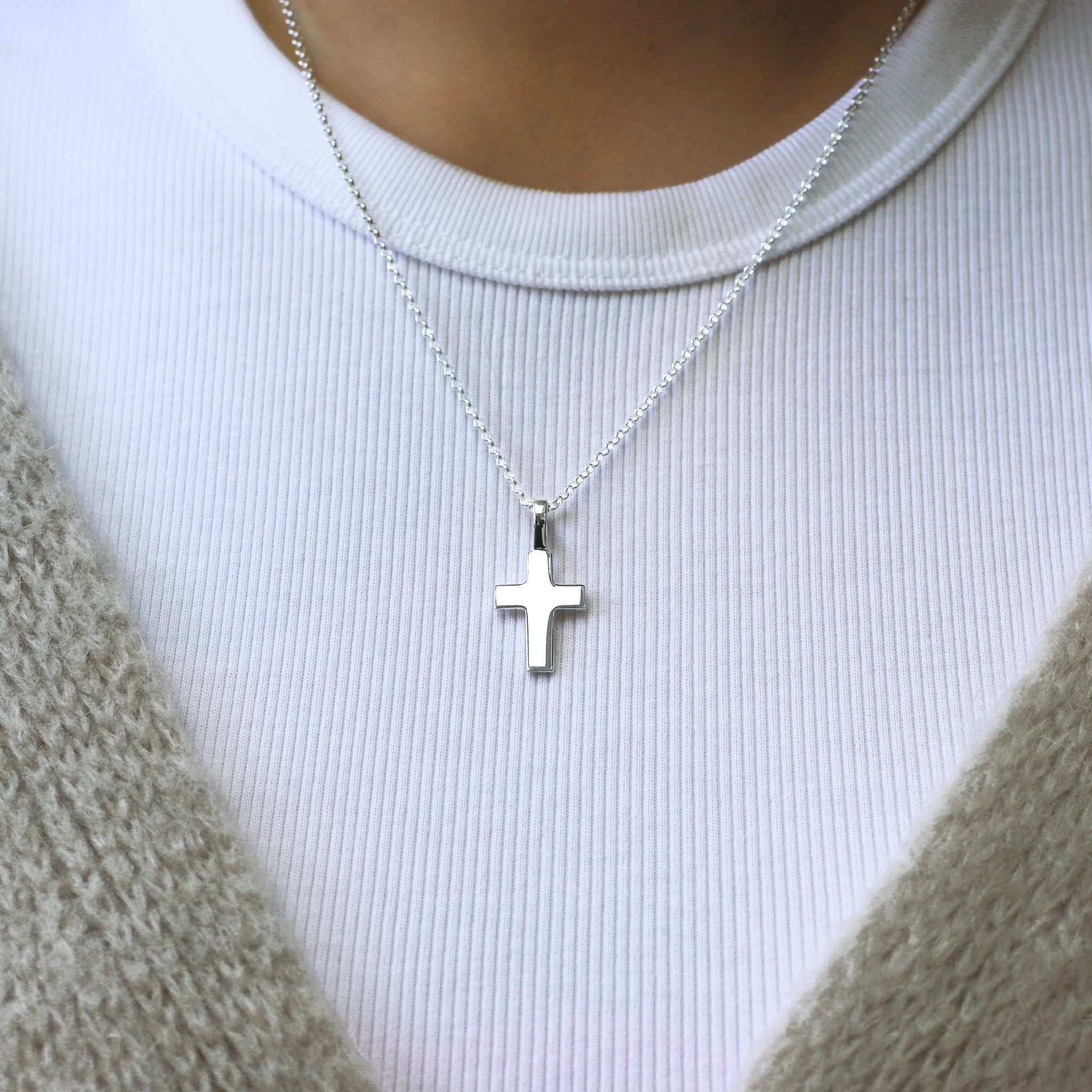 Silver Cross Necklace No.2 - 20mm - Image 3