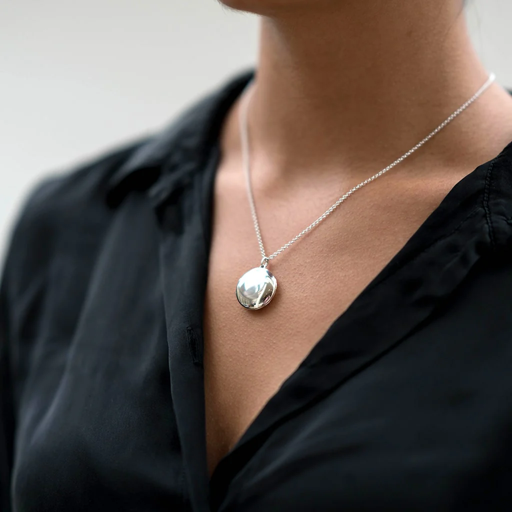 Sterling Silver Round Locket - Image 3